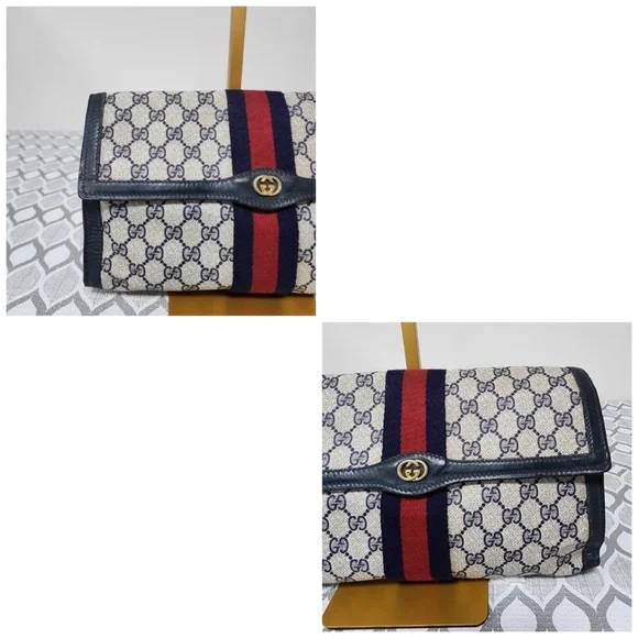 Authentic Gucci Vintage GG Sherry Line PVC Leather Clutch Beige/Navy Blue - Picture 12 of 14